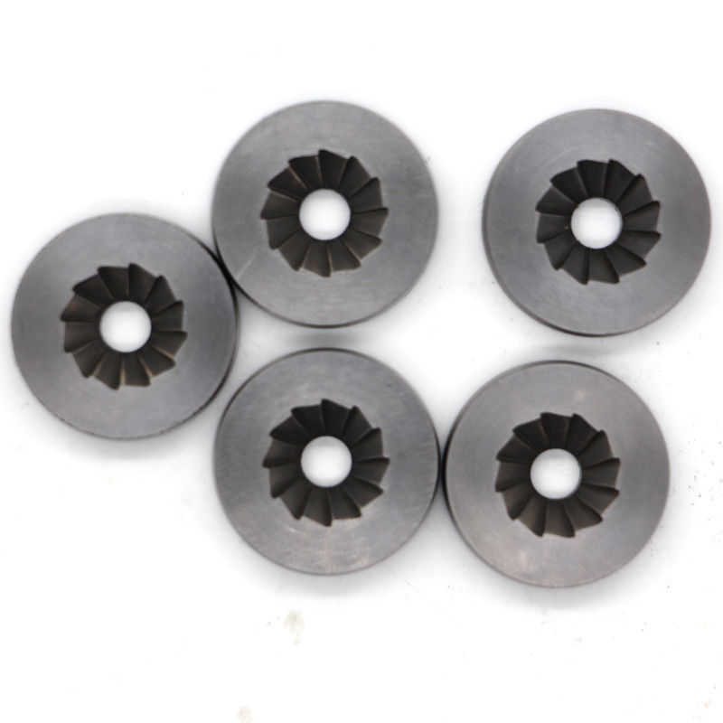 Precision Forging Dies For Metal Components Highlights Toepassingen Automotive Aerospace Metal Forming