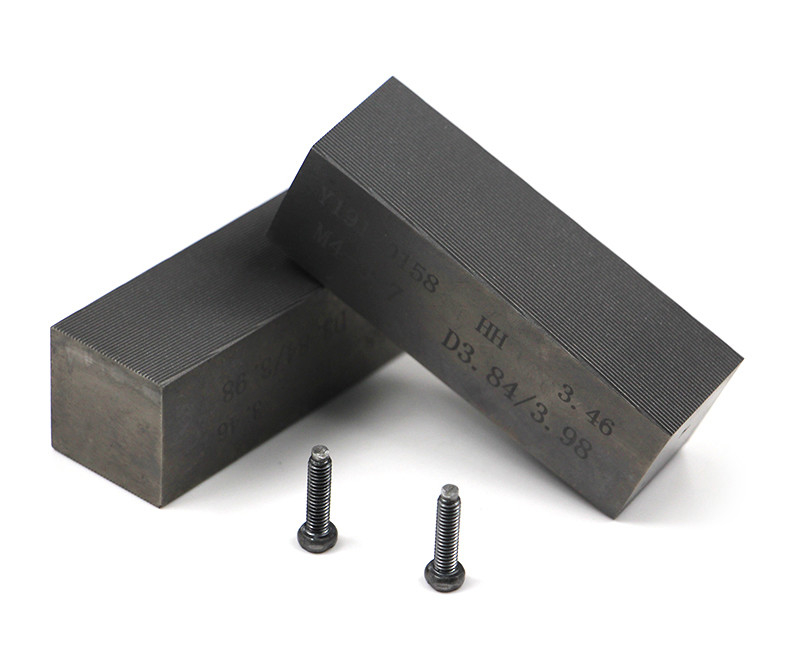 China Factory Thread Rolling Die DC53 +N voor Schroefdraad Rolling Machine Customized Long Life Mold