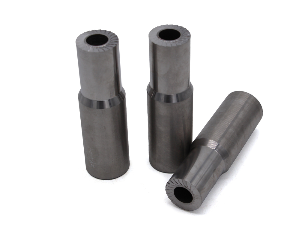 High-Speed Steel (HSS) Punches - Belangrijke componenten voor koud stempelen van matrijzen. Titanium-gecoate oppervlaktebehandeling voor precisie metalen vormen.