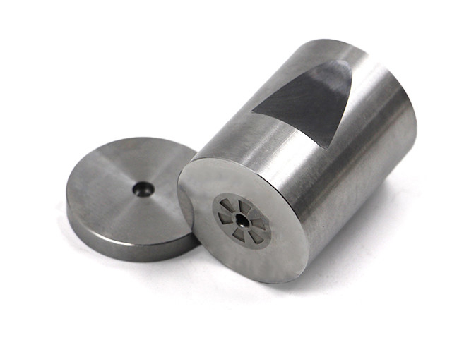 Oppervlaktepolijst China Nieuw ontwerp koudkop die voor extrusie die met medium carbide materiaal