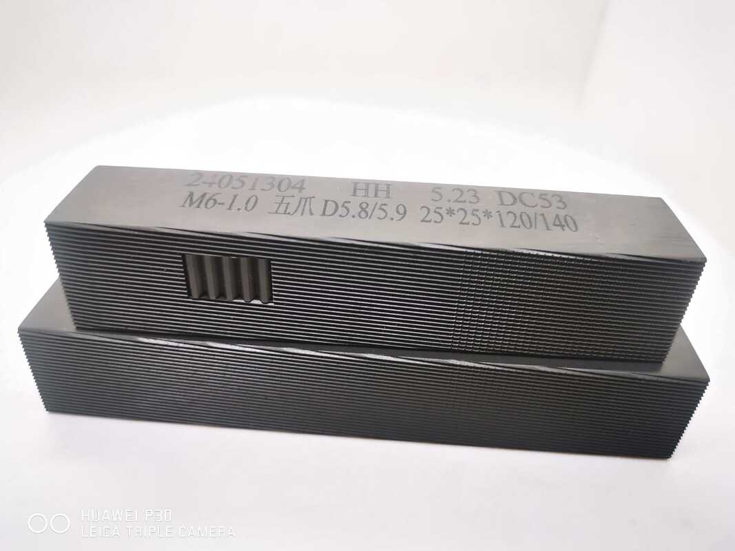 High Precision Tungsten Carbide Thread Rolling Dies for Long Life Screw Fastener Manufacturing