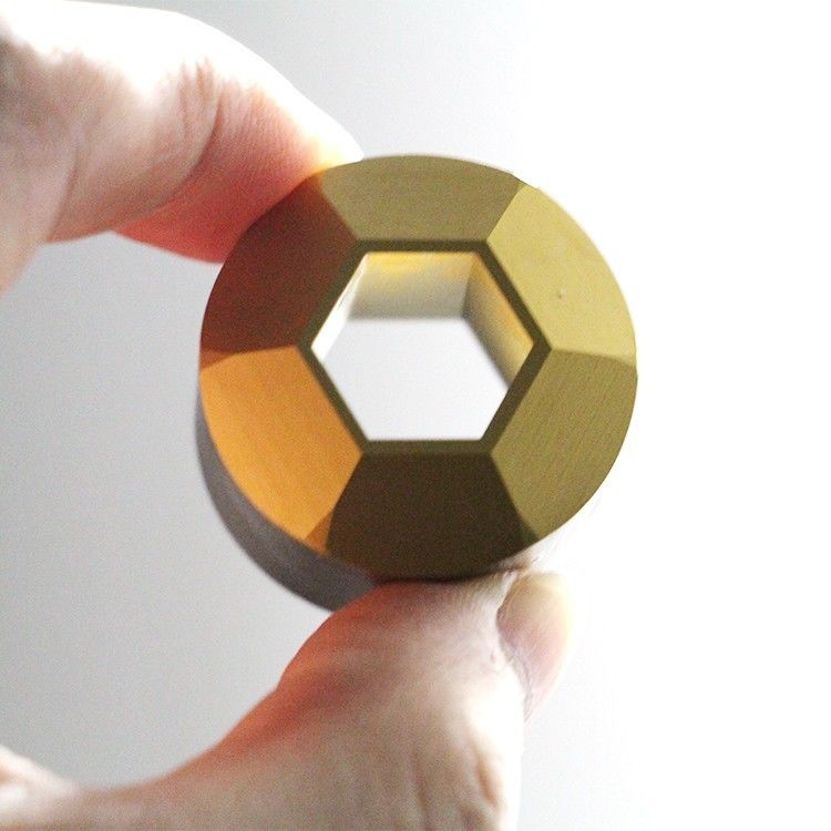 Cemented Carbide Trimming Dies ontworpen voor het stempelen, smeden, gieten, toepassingen, uitgebreid gebruikt in precisiemetalenverwerkende sectoren
