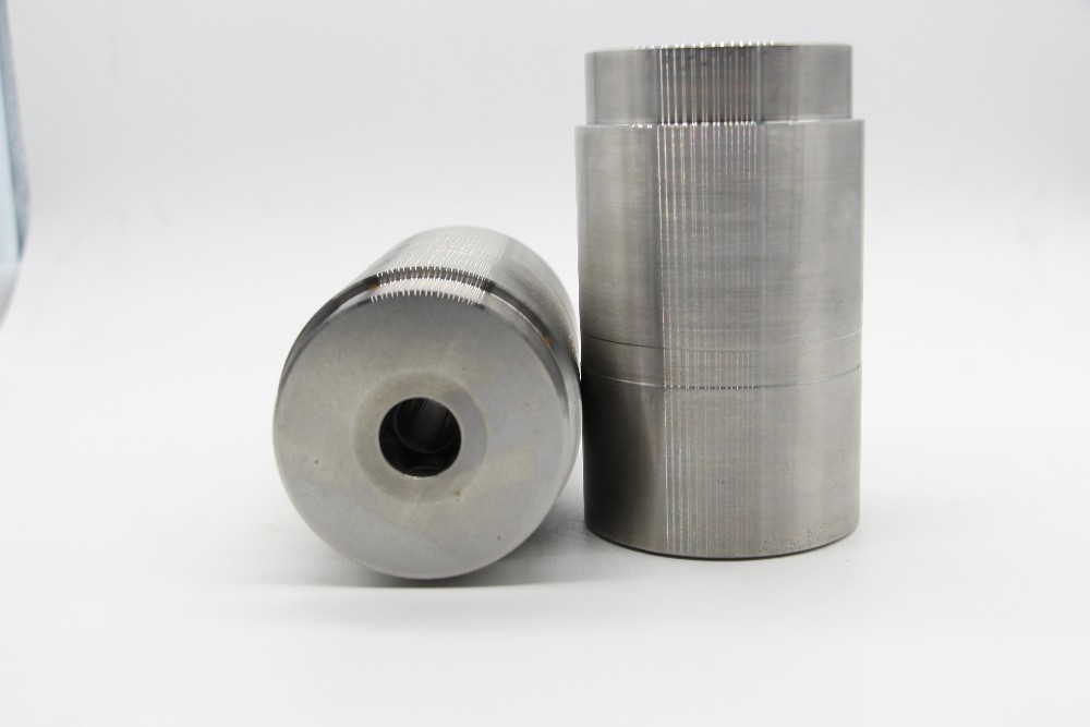 Hoogwaardige koeloppervlakte die voor het tekenen van die met speciaal ontworpen carbide materiaal
