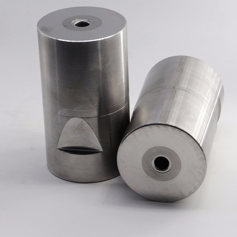 Hoogwaardige koeloppervlakte die voor het tekenen van die met speciaal ontworpen carbide materiaal