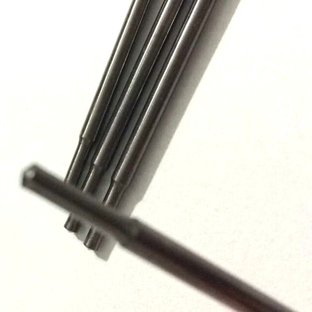 Hoogprecisie HSS Carbide Punches And Dies Punch Pin OEM Design Screw Die Parts